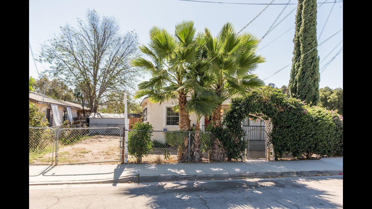 Home for sale - 940 Fourth St., Fillmore, CA 93015