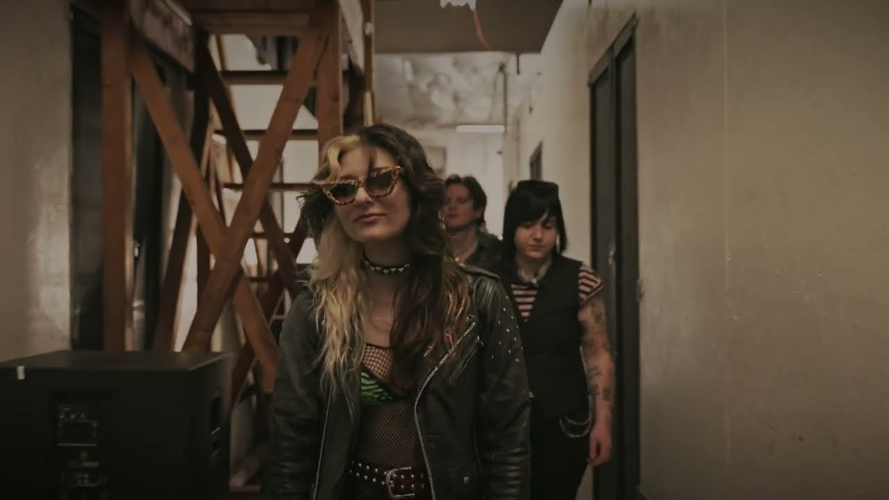 FRANKIE AND THE STUDS: VENUS (LIVE SESSION)