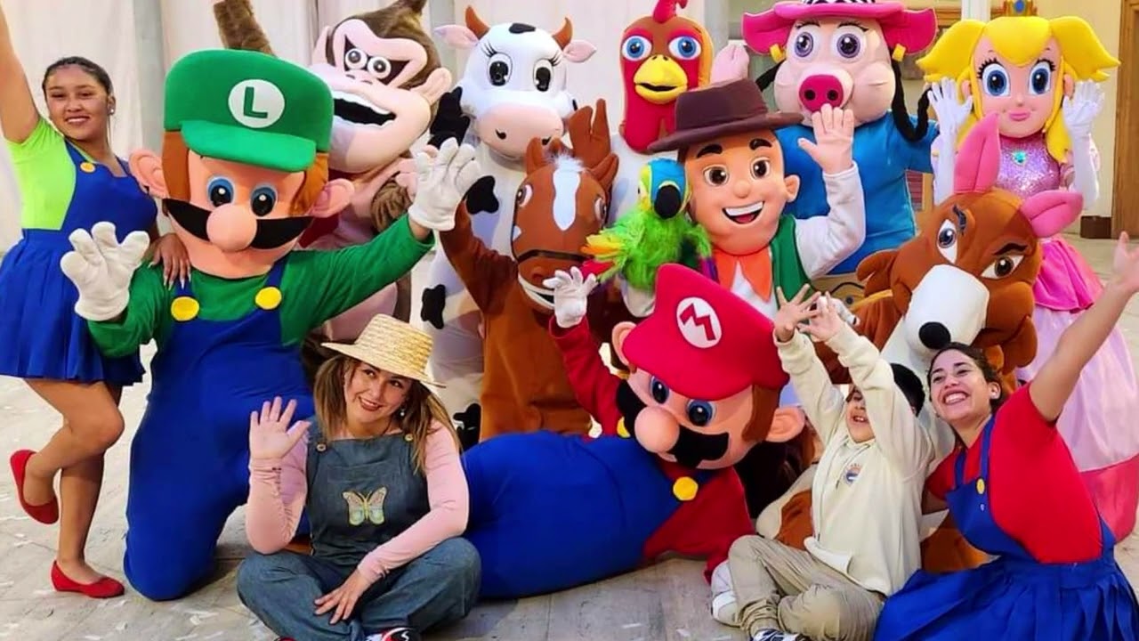 show la granja de zenon en Vallenar con AR PRODUCCIÓNES  animación Strellita día de la niñez