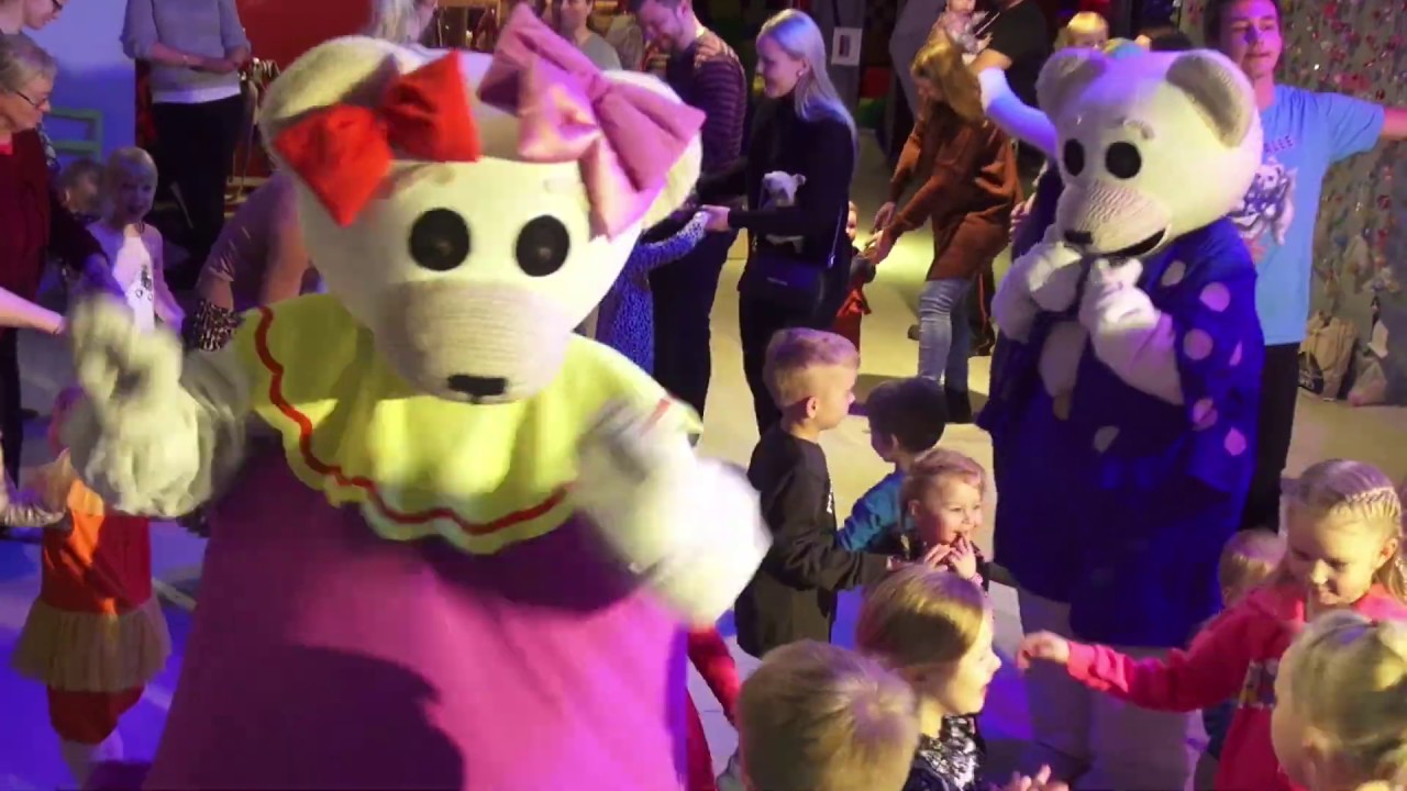 Ti-Ti Nalle: Suuri laulusatukirja - Ti-ti Nallen valssi
