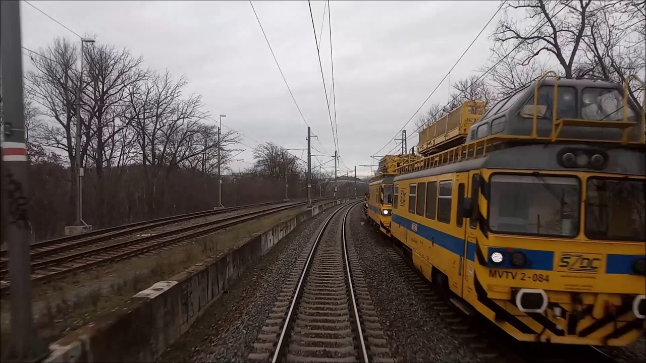 VLAKY - zadní vagon: Praha hl. n. - Ústí nad Labem hl. n. - Cheb
