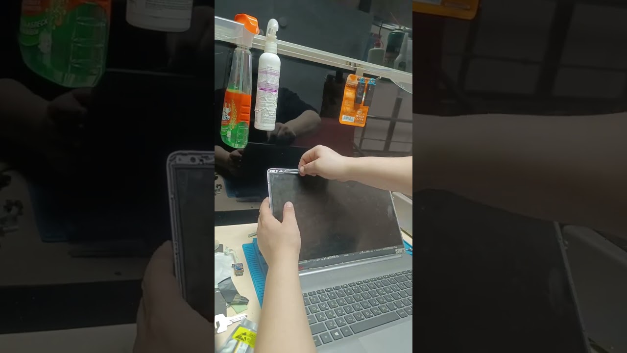 HP 250 G8  screen and ssd replacement