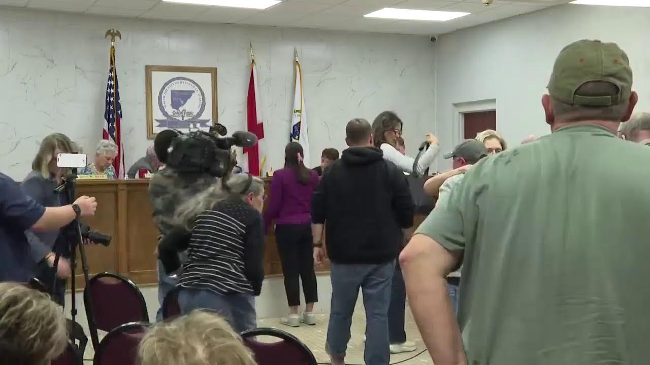 NEWS 19 LIVE — Hanceville City Council