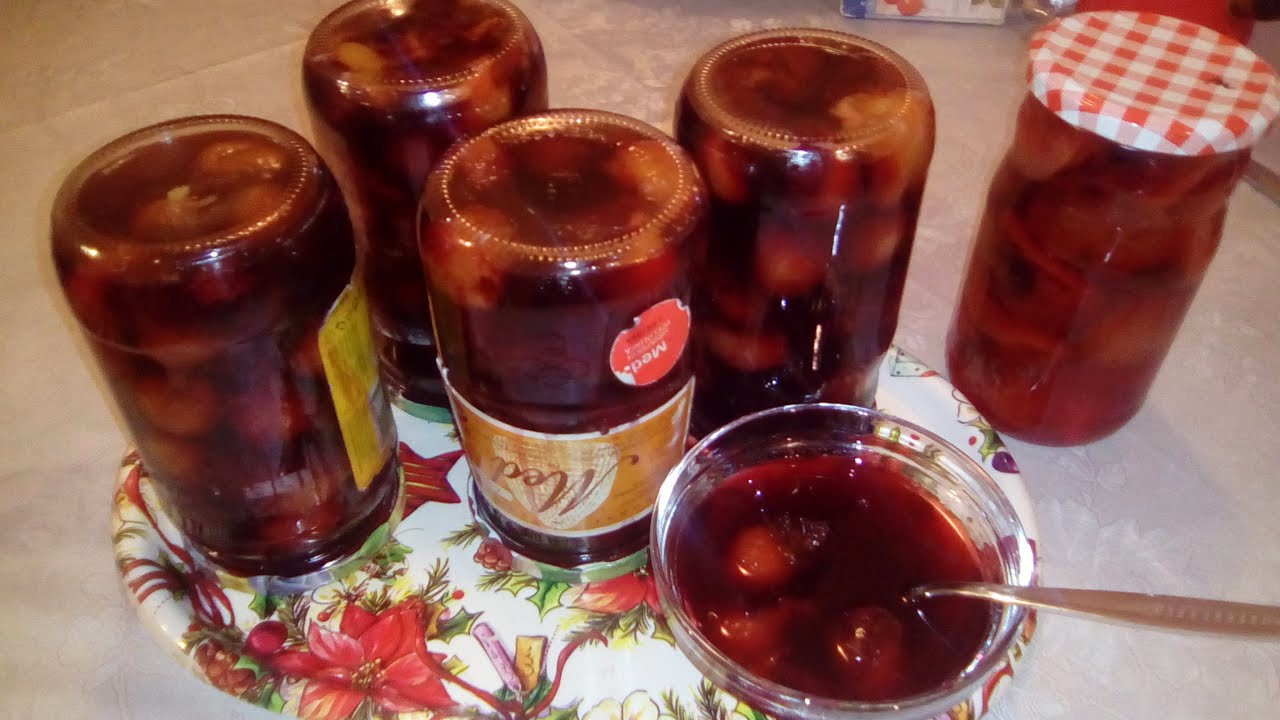 Kompot od &scaron;ljiva