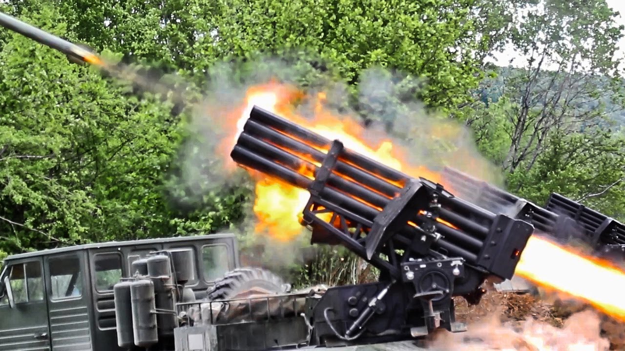 US Army Fires Artillery Rounds in Croatia with Croatian Artillery Units | MFA