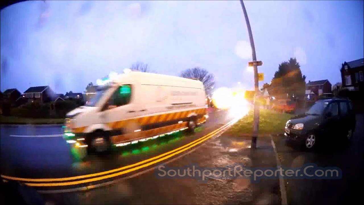 Christmas Car Van and Truck Festive Parade - Southport 2018