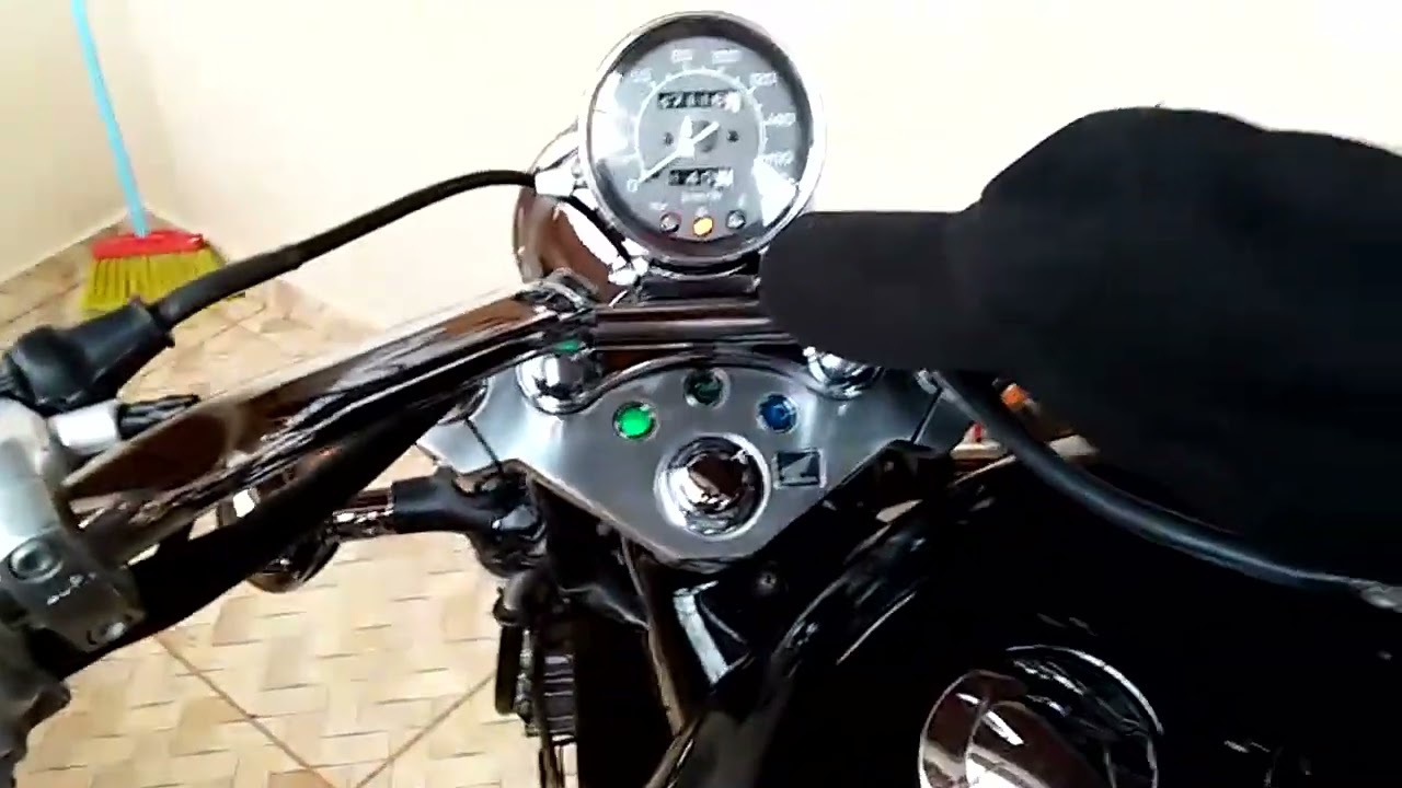 Honda Shadow 600 com Escapamento JJ Cobra