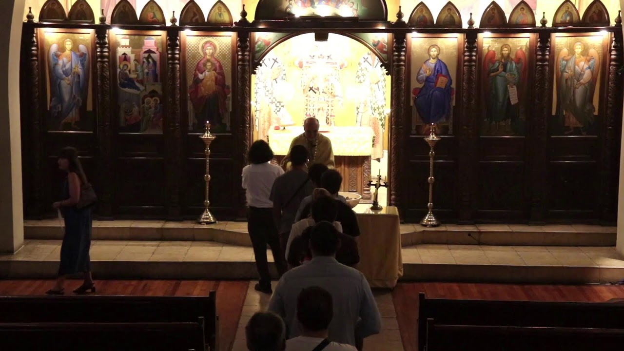 Divina Liturgia Semanal
