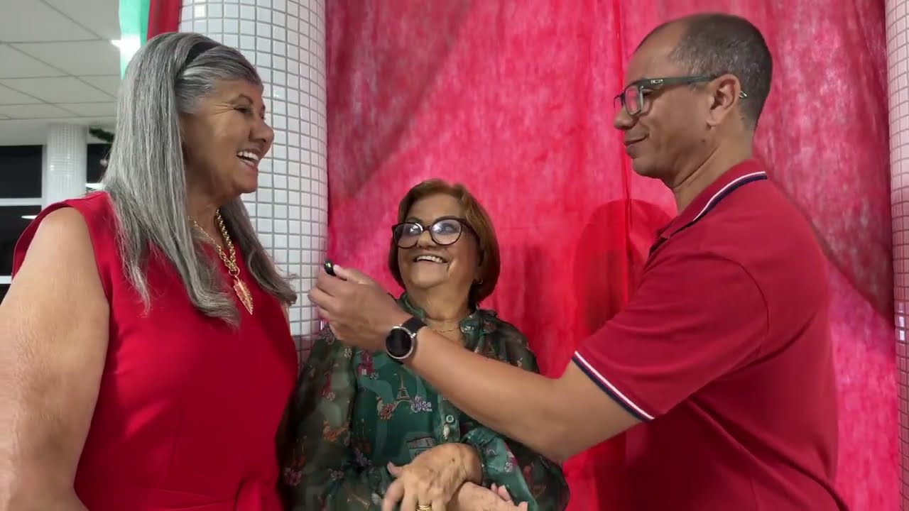 Confraternização Final de Ano - ao vivo