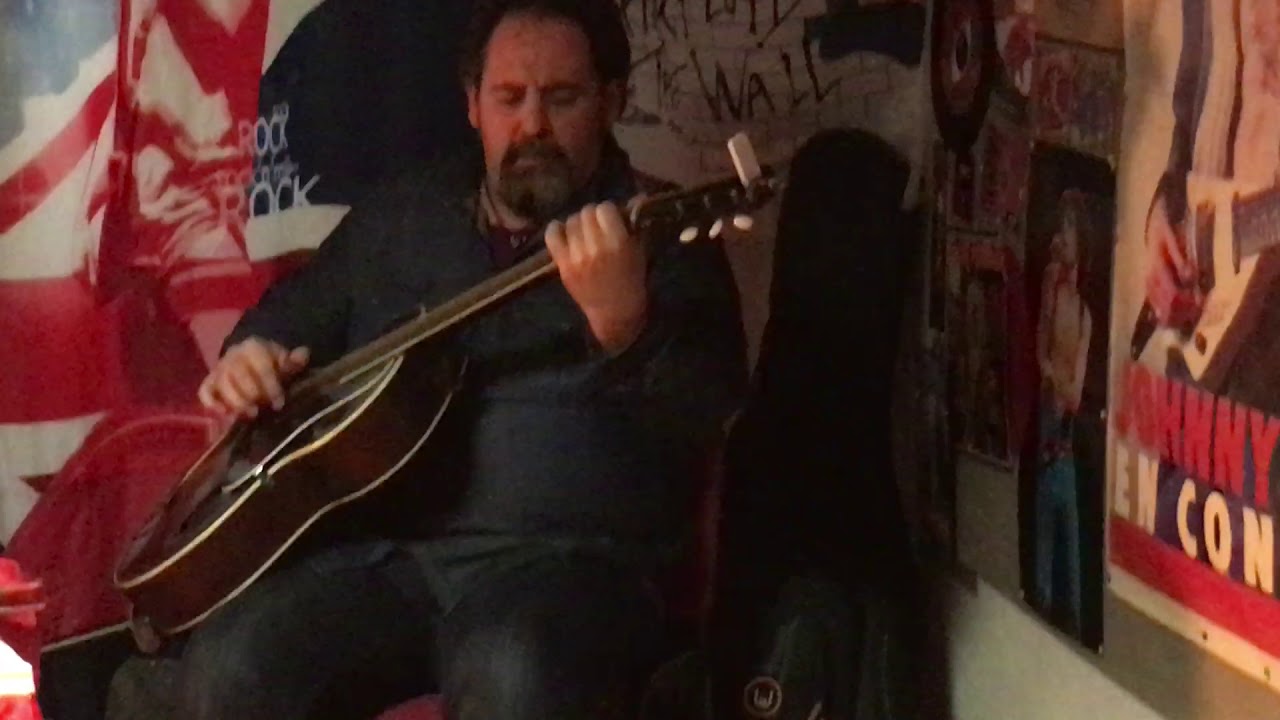 Fernando Beiztegui - Poor Boy Long Ways From Home (Gus Cannon)