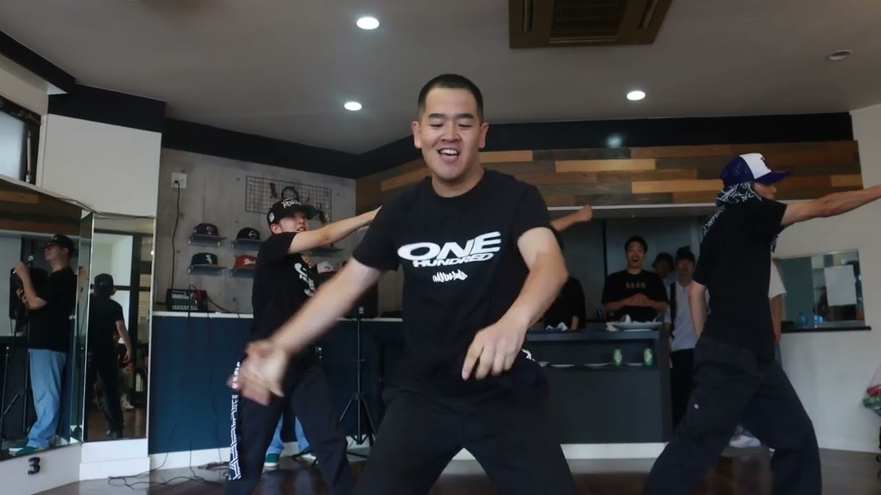 ダンススタジオ社会貢献 OPEN PARTY - DANCE SHOWCASE: LOOPZ FAM