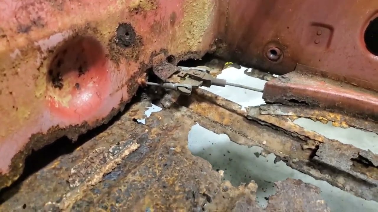 1975 Porsche 914/4 restoration - clean up