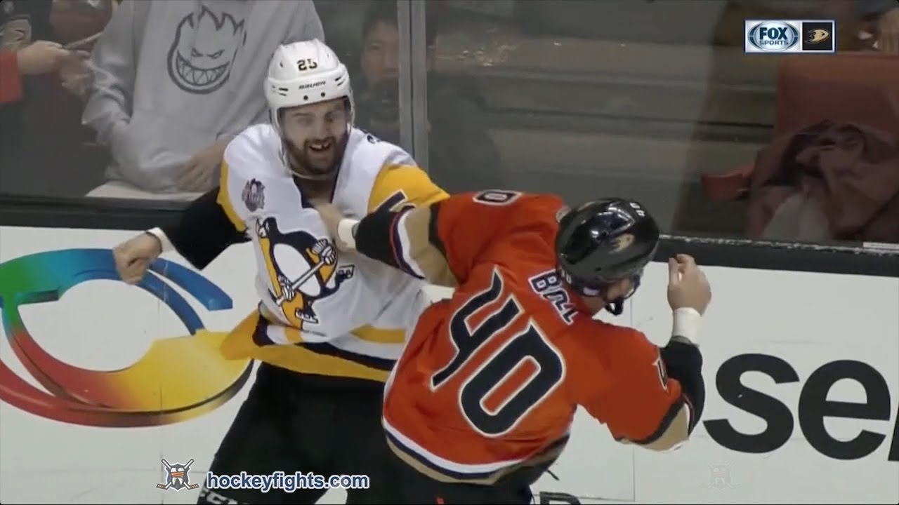 Tom Sestito vs Jared Boll Nov 2, 2016