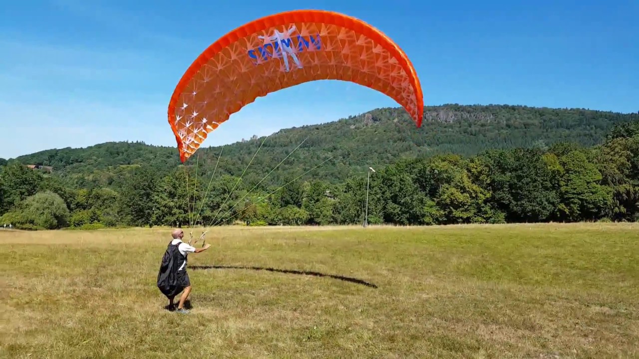 Skyman Sir Edmund Race  - Erstflug