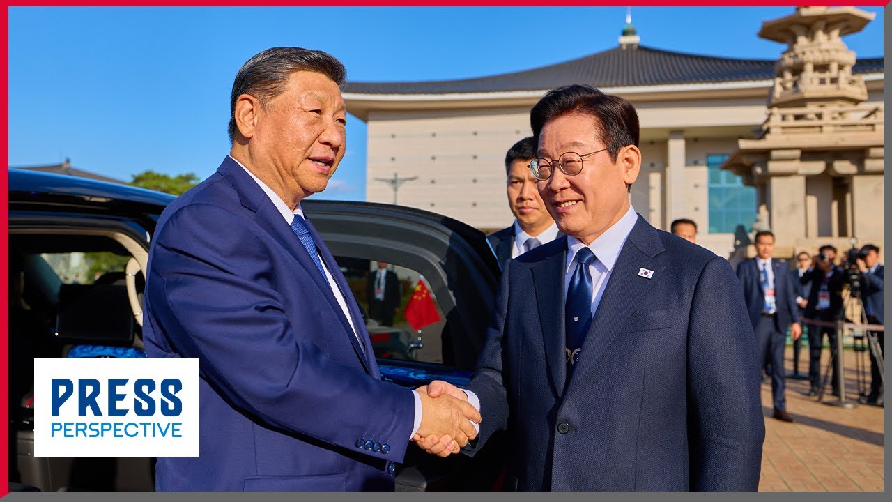 PRES. LEE MEETS XI IN BEIJING FOR 2ND SUMMIT