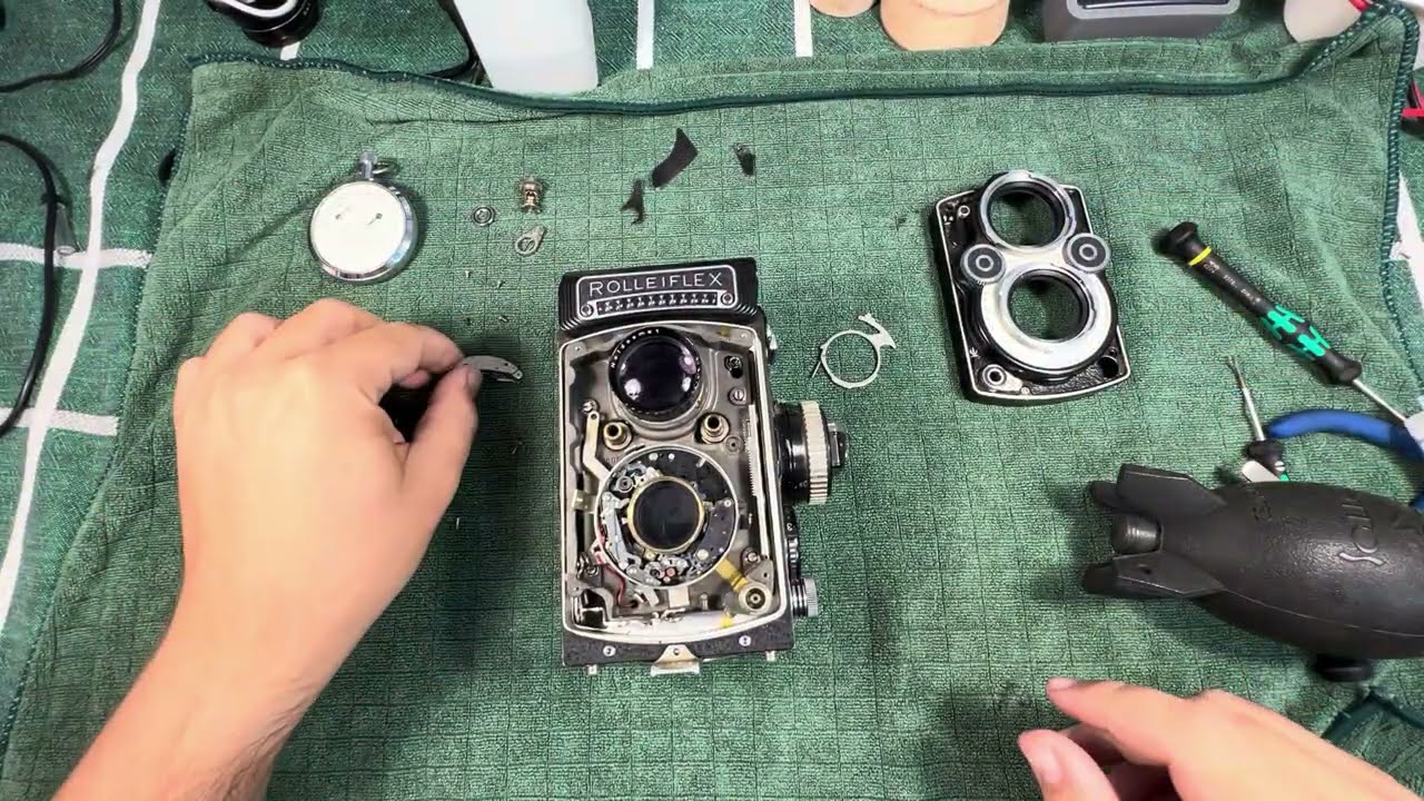 Rolleiflex 3.5F slow speed repair