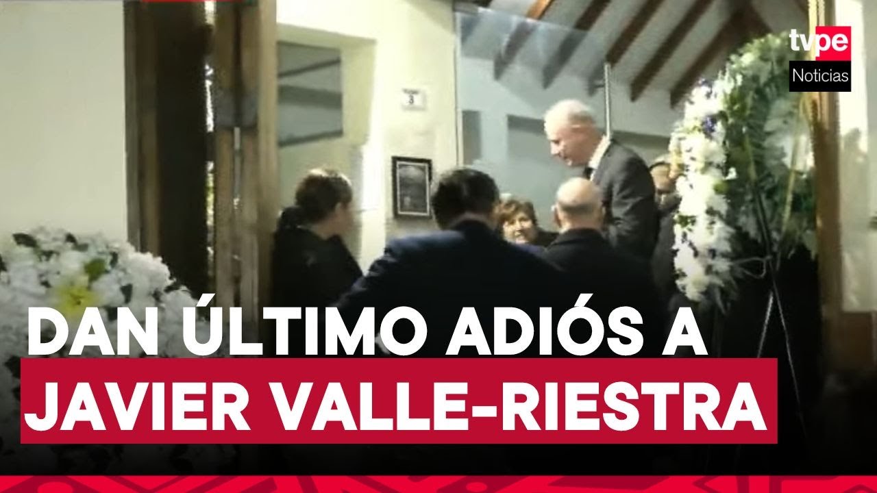 Javier Valle-Riestra: funcionarios y excongresistas acuden a velorio de expolítico