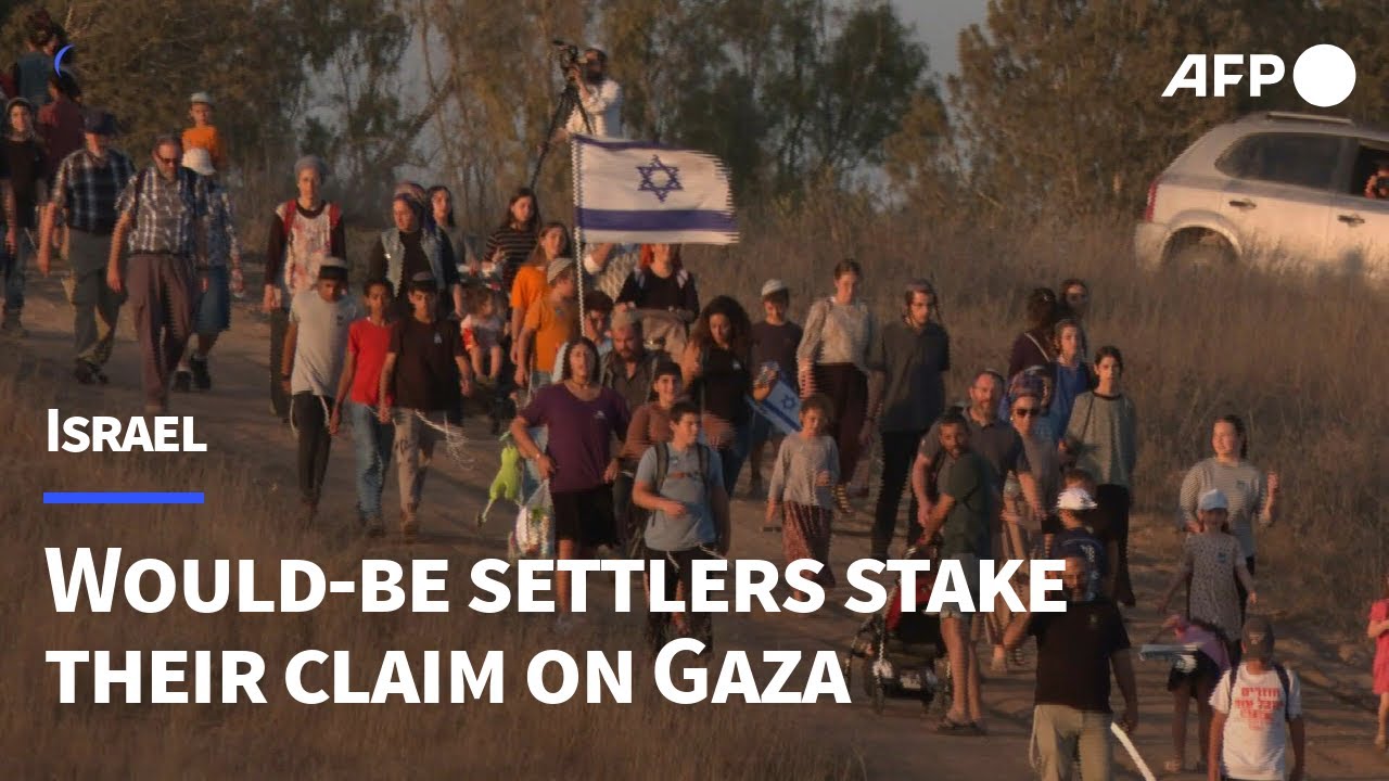 Would-be Israeli settlers march on Gaza | AFP