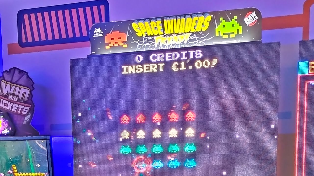 SPACE INVADERS FRENZY Arcade