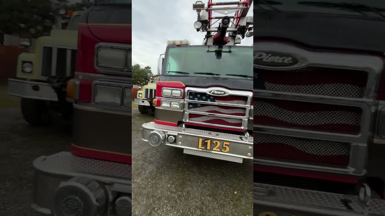 2010 Pierce Velocity Fire Truck
