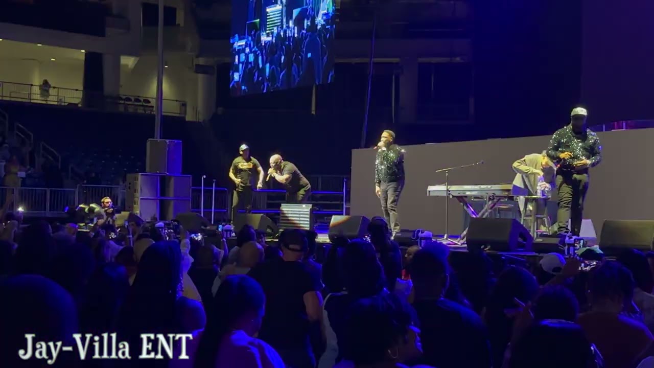 Silk - Freak Me live in Chicago 4-14-23