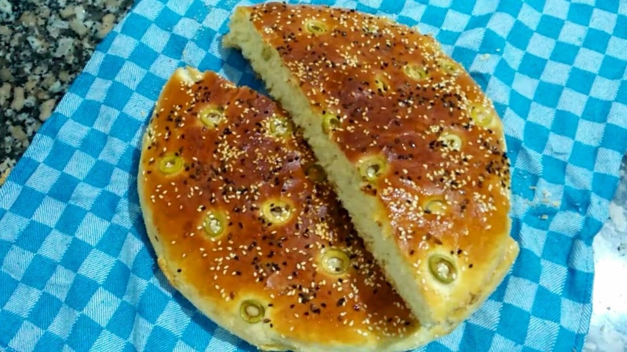 تحضيرات رمضان 2020/خبز بالزيتون قطني خفييف وبنين بزاف
