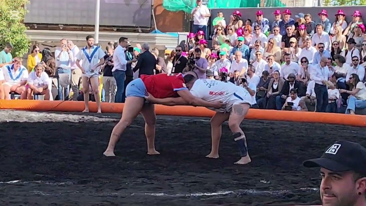 DE CANARIAS LUCHA GRECORROMANA EN PLAZA DE CALLAO MADRID COCINITAS Y MAS
