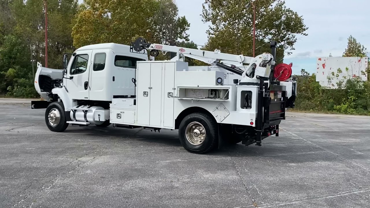 2010 FREIGHTLINER M2 BUSINESS CLASS MECHANICS TRUCK CRANE TRUCK LIFTGATE SERVICE TRUCK FOR SALE