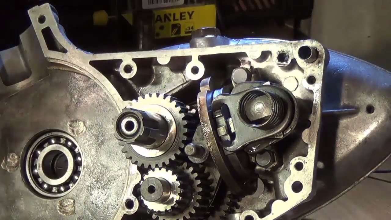 BSA Bantam Engine Rebuild Part 4 Buy cheap parts buy twice