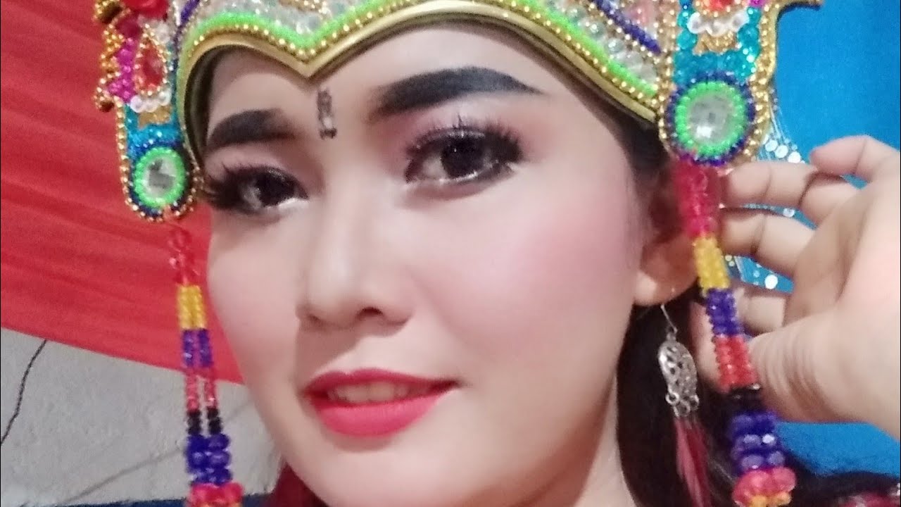 WAHYU BUDOYO BERGOYANG