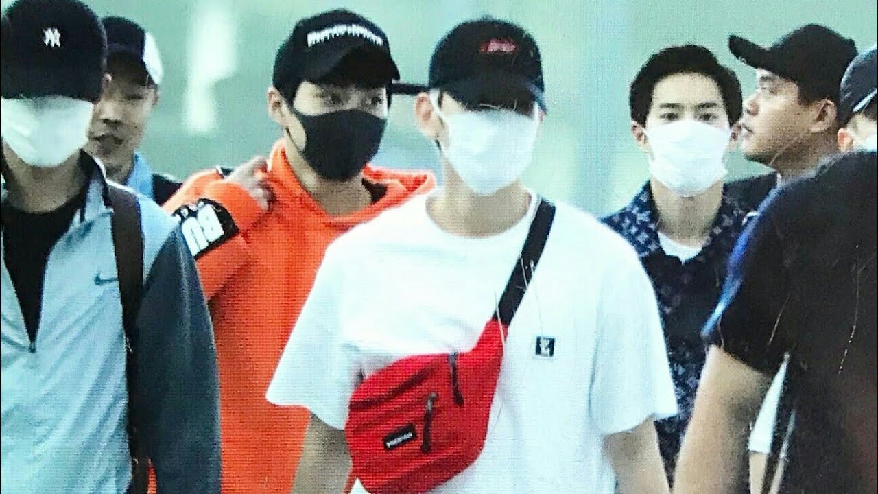 (180601) EXO Arrived at HKG Airport