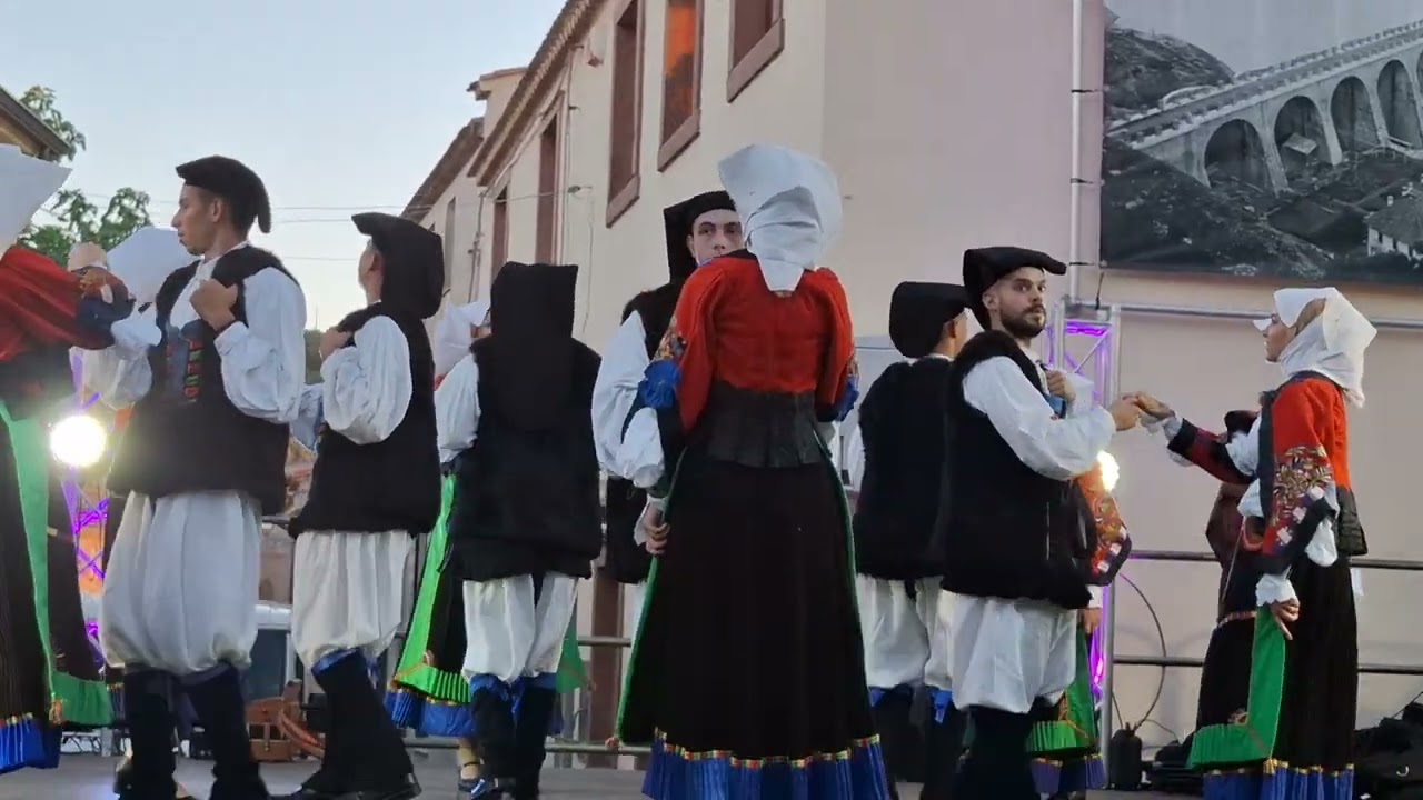 ula tirso , sagra de su cannisones , 20 settembre 2025 , gruppo folk di atzara 