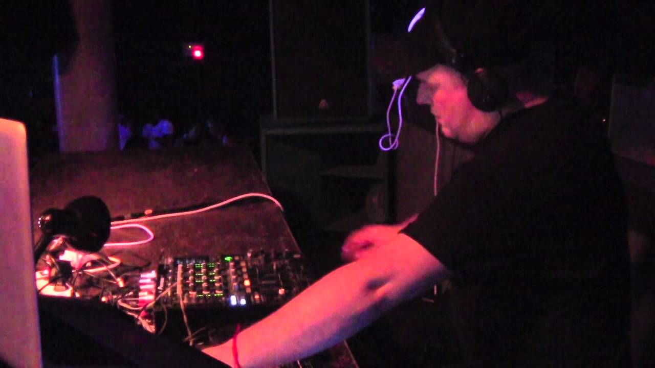Boris S. @ Frank Kvitta B-Day / Blau Club / Girona / 11.10.2012