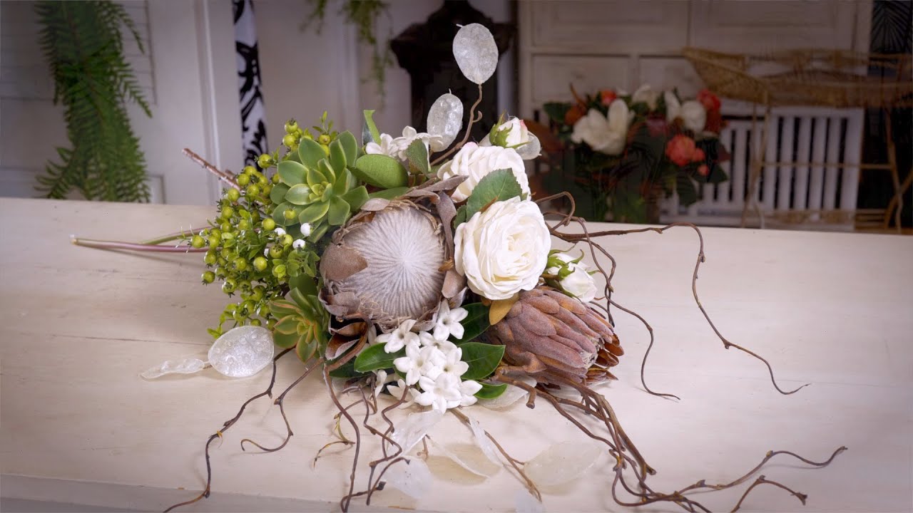 A guide to Wedding Flowers and Bouquets | Episode 3: A Protea, Roses and Succulents Bouquet