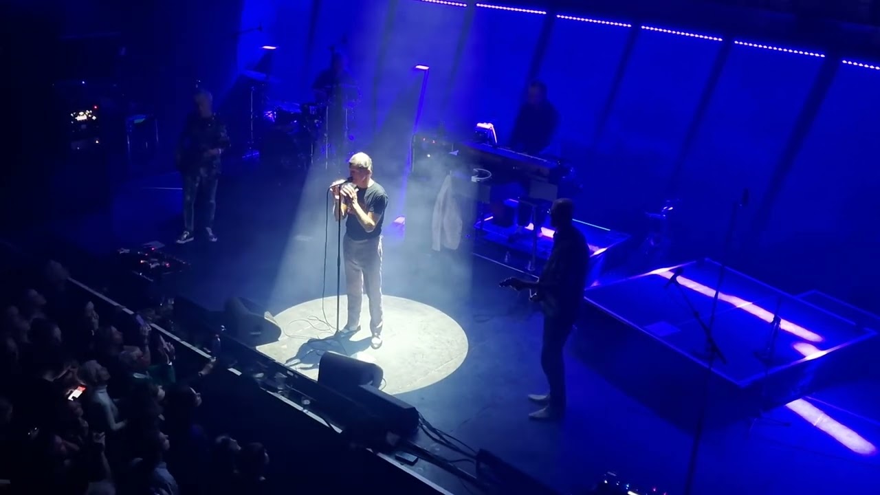 De Dijk - Mag het licht uit (Paradiso 18-12-2022)