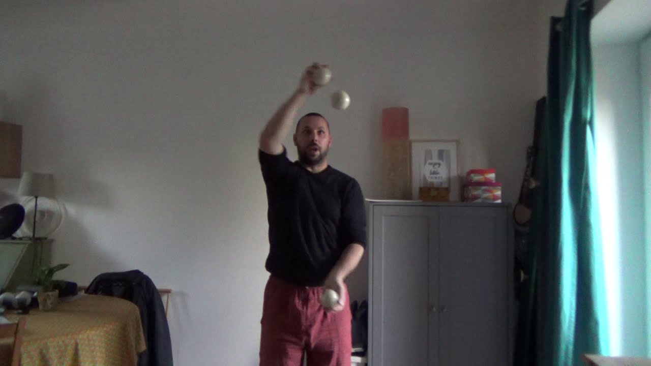 Tuto 13 : 3 balles colonnes, fausses colonnes, yo-yo, usine et Burke's barrage