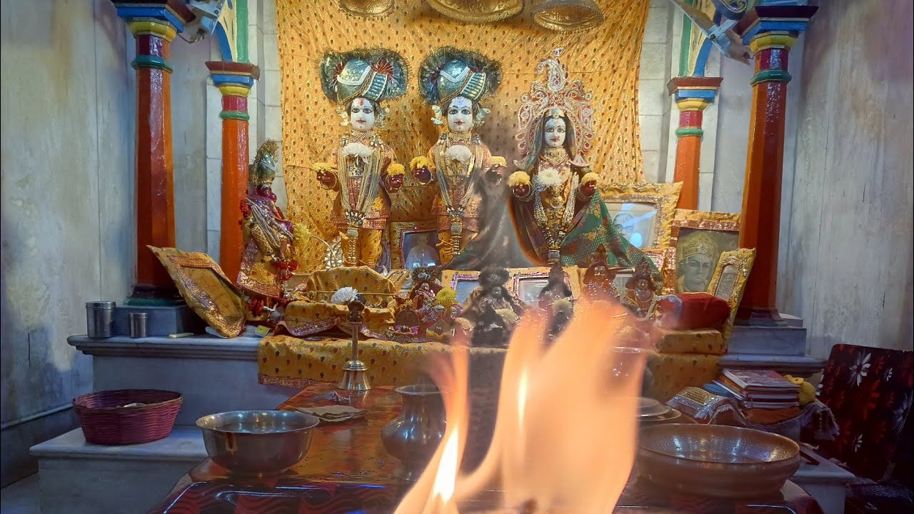 LIVE🔴: मंगला श्रृंगार आरती दर्शन🙏!! बुधवार!! 28jan#trending#bhakti#jaishreeram #panchmandir#aarti