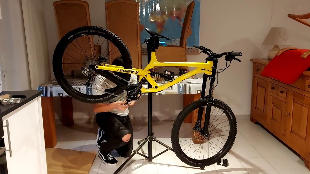 Unboxing! New Bike Day! Commencal Furious Downhill Freeride