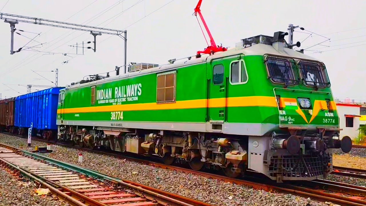 HRPT equipped #asansol WAG9H 38774 towards Vartej with BCNA rake #bhavnagar #wap7 #wag9 #wdg4d #wdg4