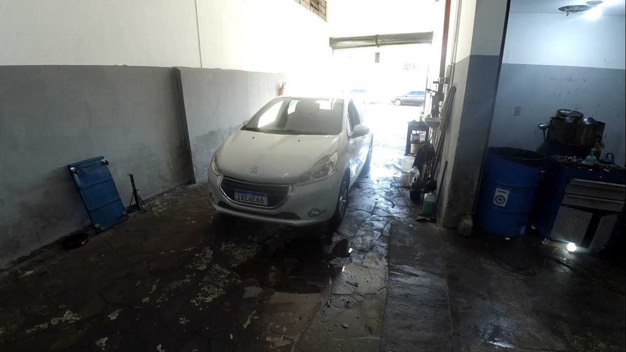 Peugeot 208 1.5 troca do líquido de arrefecimento
