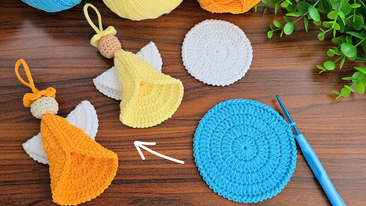 Make MONEY with This SUPER EASY Crochet Angel Keychain!👼Sell and give as a gift.#crochet #knitting