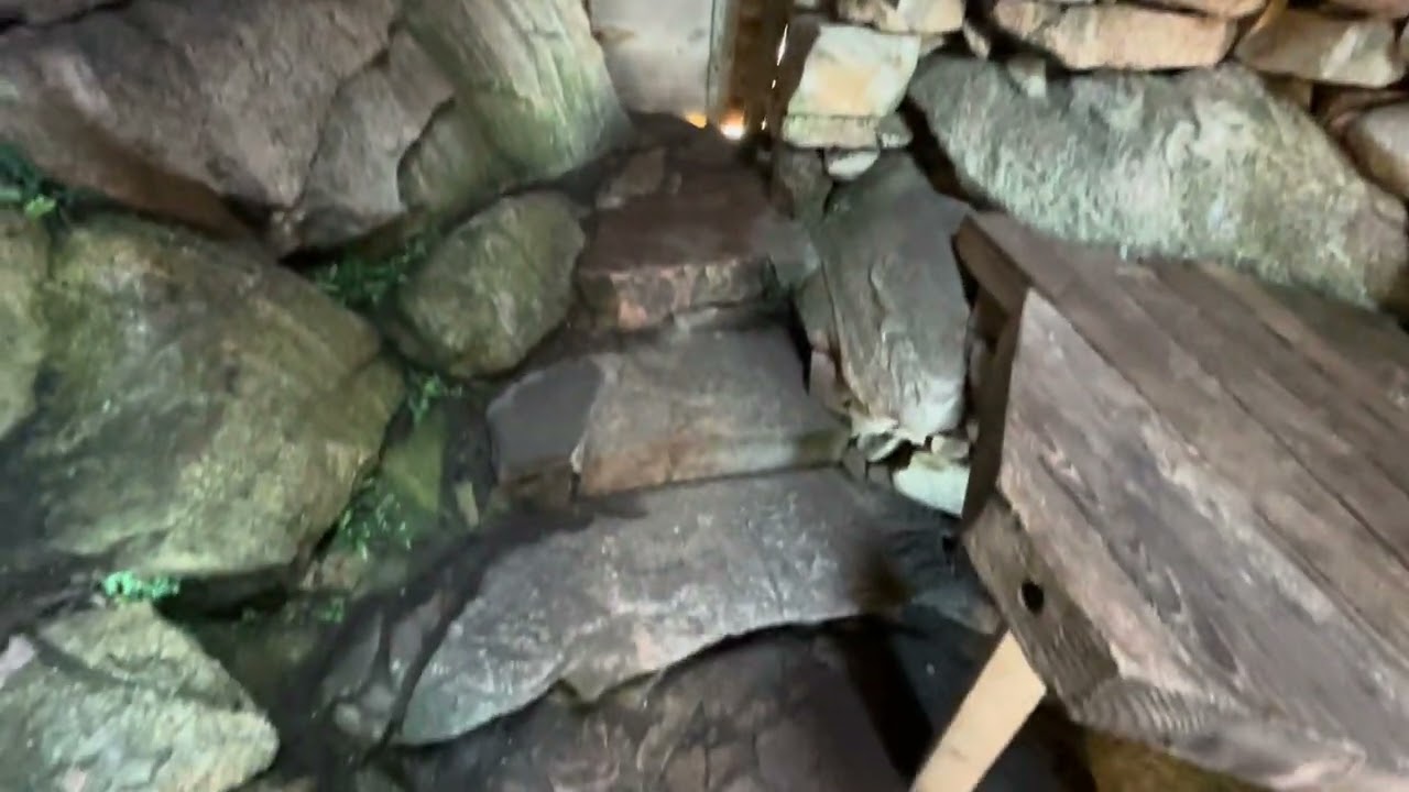 Mangersta Bothy, Ardroil Beach.