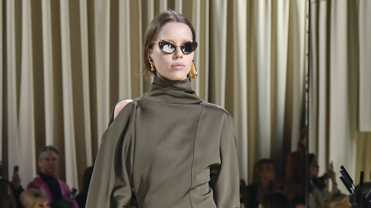 Schiaparelli | Fall Winter 2024/2025 | Full Show