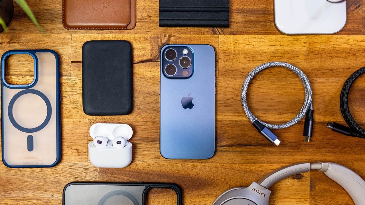 Les MEILLEURS accessoires iPhone 15 (Pro) pour 2024