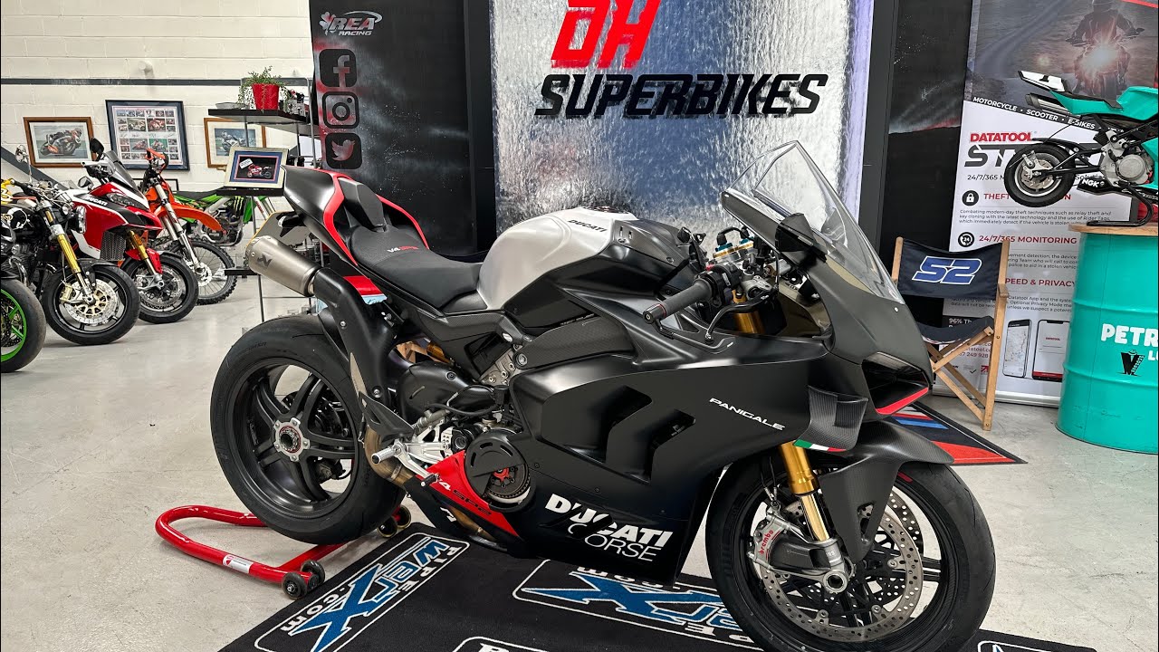 2023 Ducati Panigale V4 SP2 FULL AKRAPOVIC 980 Miles Fully Loaded PX SWAP Carbon @dhsuperbikes