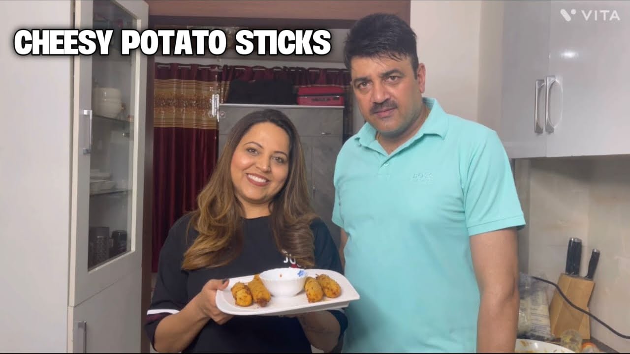 Cheesy ￼ potato sticks 🌶 @NARULAKITCHEN