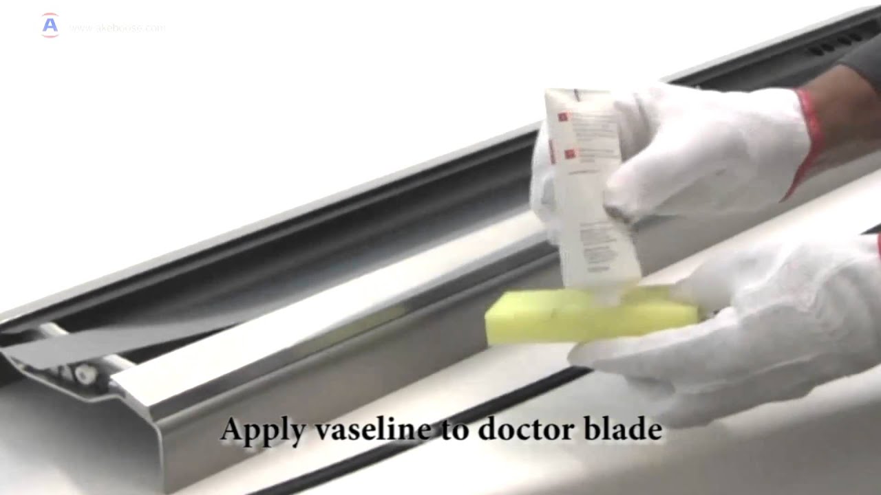 AkeBoose NOVA XLS blade change