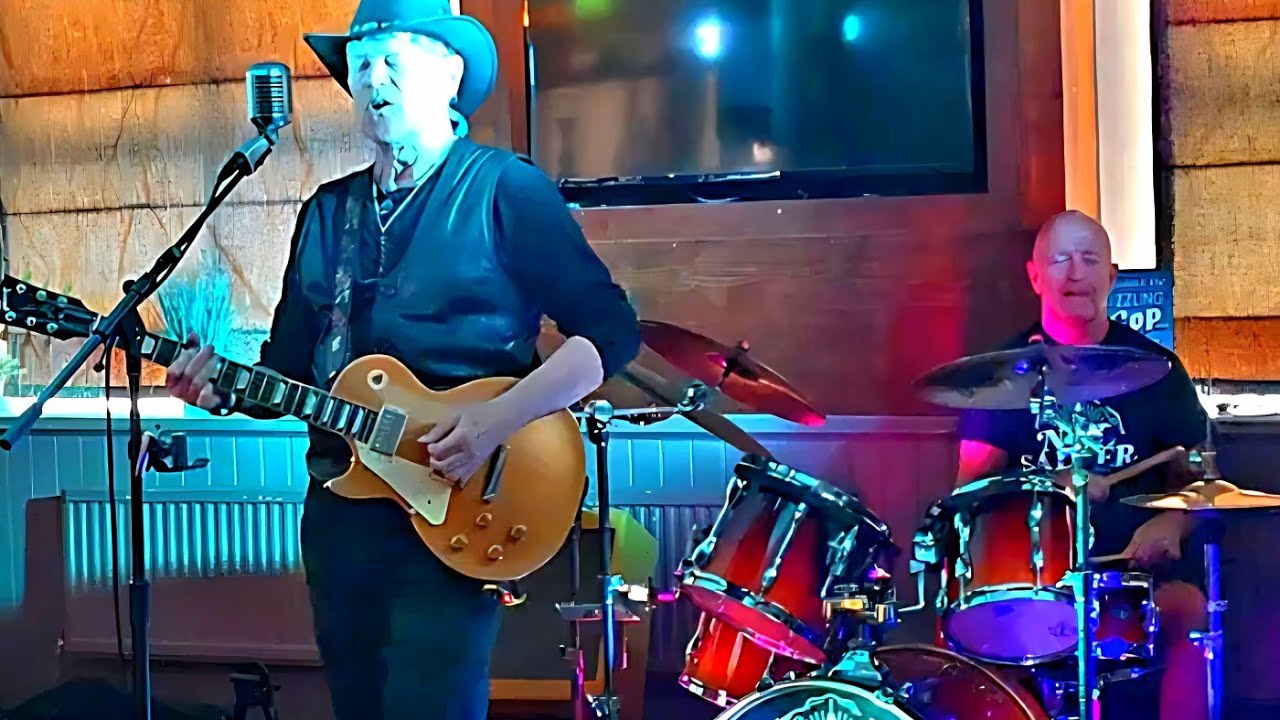 Neil Sadler Band - Red House. The Podger,  Garforth. Nr. Leeds. UK Yorkshire Rock.    