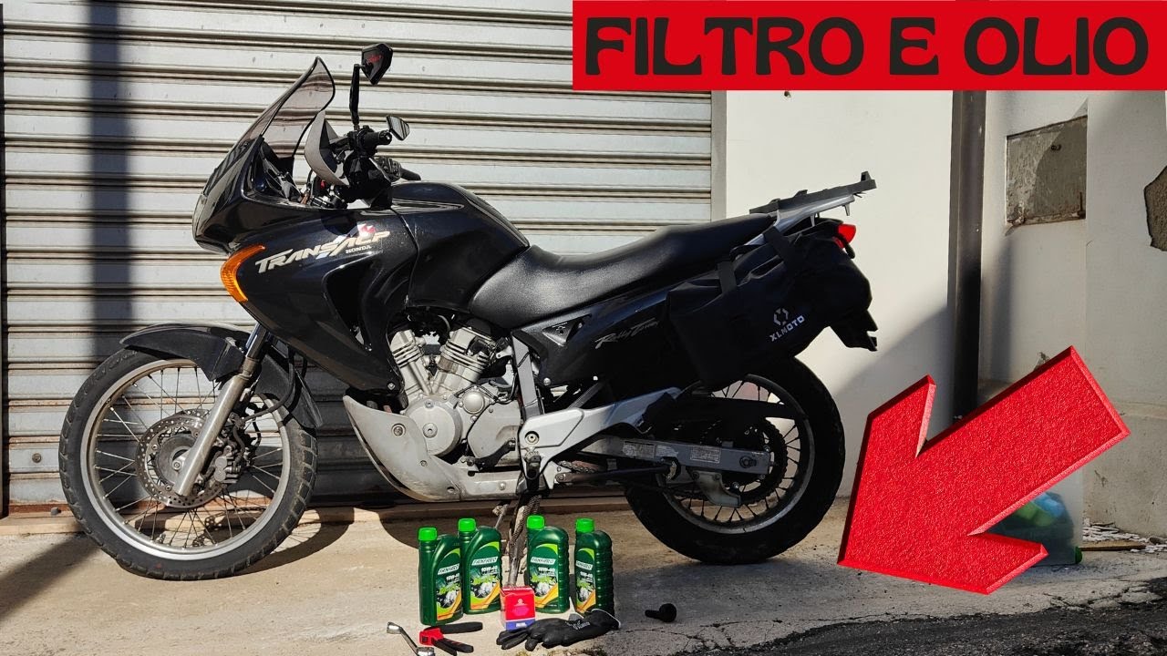 Come fare il tagliando al Transalp 2000/2004 spendendo pochissimo 🏍️