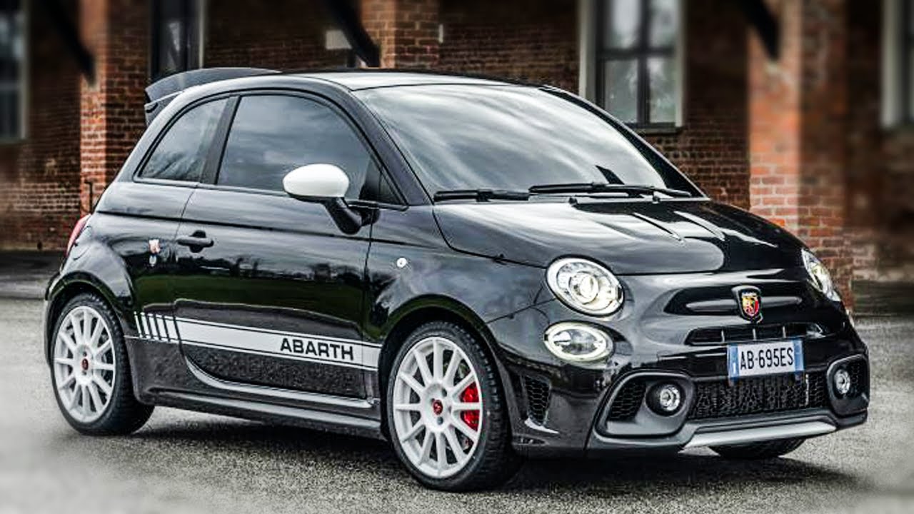 2022 ABARTH 695 ESSEESSE